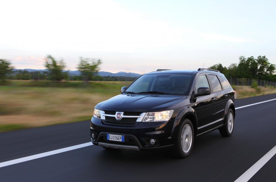  Fiat Freemont 2011 года  (фото 55 из 111)